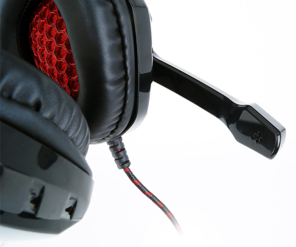 Наушники ZALMAN ZM-HPS300 (полноразмерные закрытые, с микрофоном, регуляр, 2m, black)