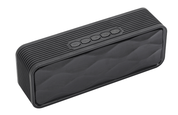Колонка QUMO X6 (6W, портативная, аккумулятор 2000mAh, Bluetooth v.4.0, микрофон, громкая связь, AUX, USB, MicroSD до 32Gb, FM, MP3, black)