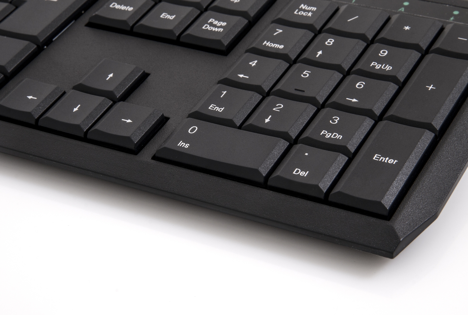 Клавиатура Defender OfficeMate SM-820 (USB, бесшумная, black)