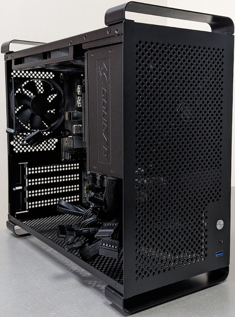 Корпус ACCORD ACC-GCUB4 (без БП, mATX, USB 3.0, 1x Fan, black)