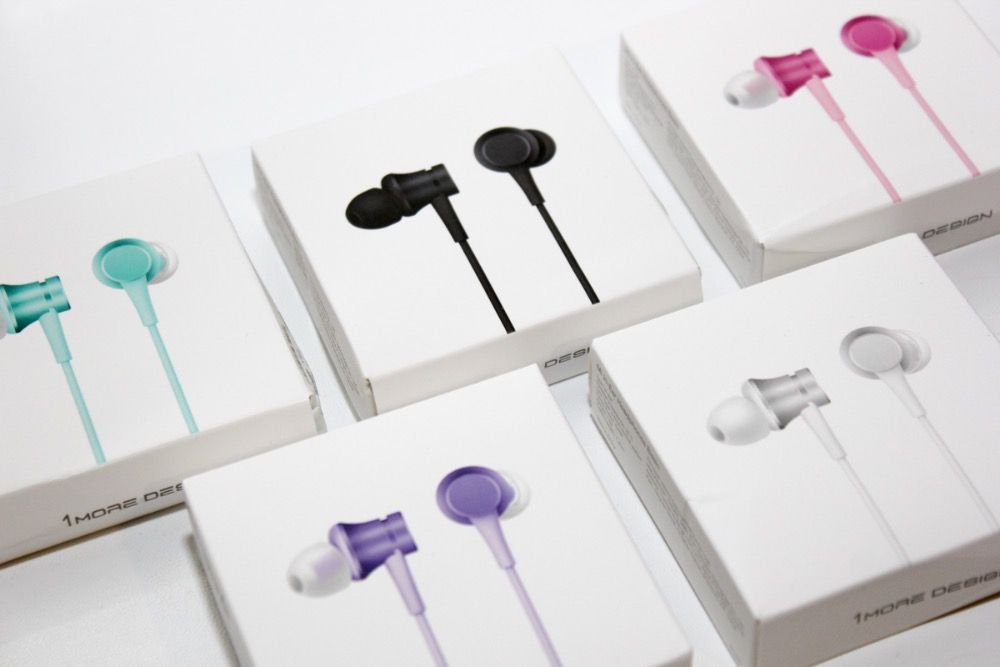 Наушники Xiaomi Mi In-Ear Basic (затычки, с микрофоном, 1.25m, silver)