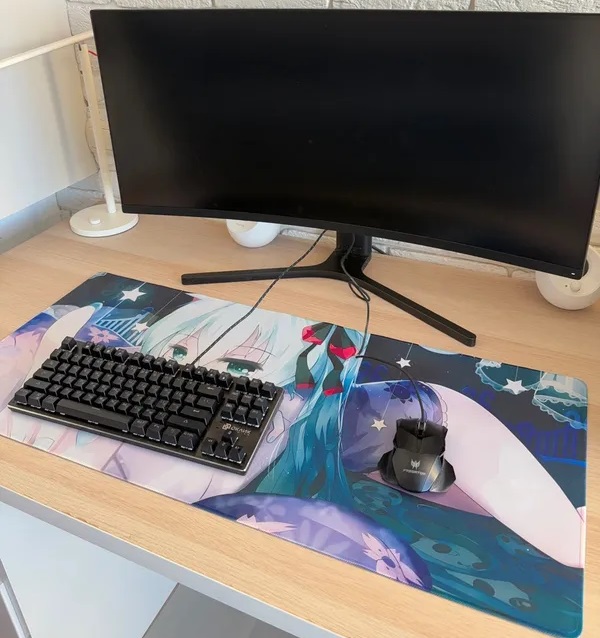 Коврик для мыши (GGKO1 Hatsune Miku, тканевый на резиновой основе, игровой, 900x400x3mm)
