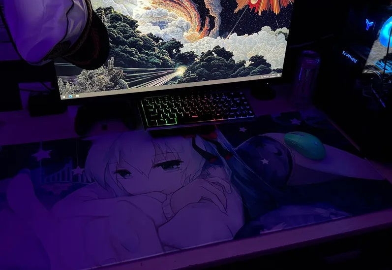 Коврик для мыши (GGKO1 Hatsune Miku, тканевый на резиновой основе, игровой, 900x400x3mm)