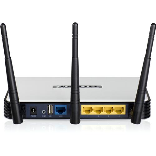 Роутер TP-LINK TL-WR941ND (300Mbps, 2.4GHz, 4 ports, 100Mbps, 3 внешние съёмные антенны 3dBi, black)