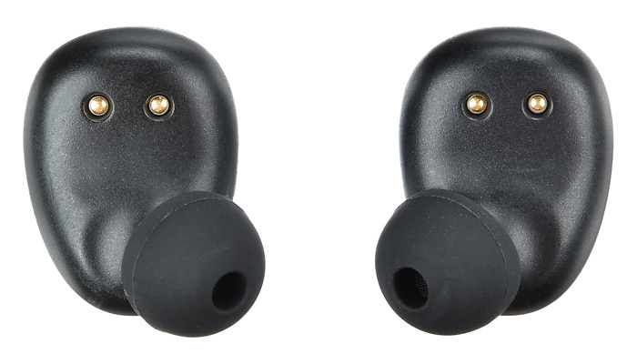 Гарнитура Digma TWS-04 (затычки, беспроводная, Bluetooth 4.2, с микрофоном, до 3 часов работы от батареи, black)