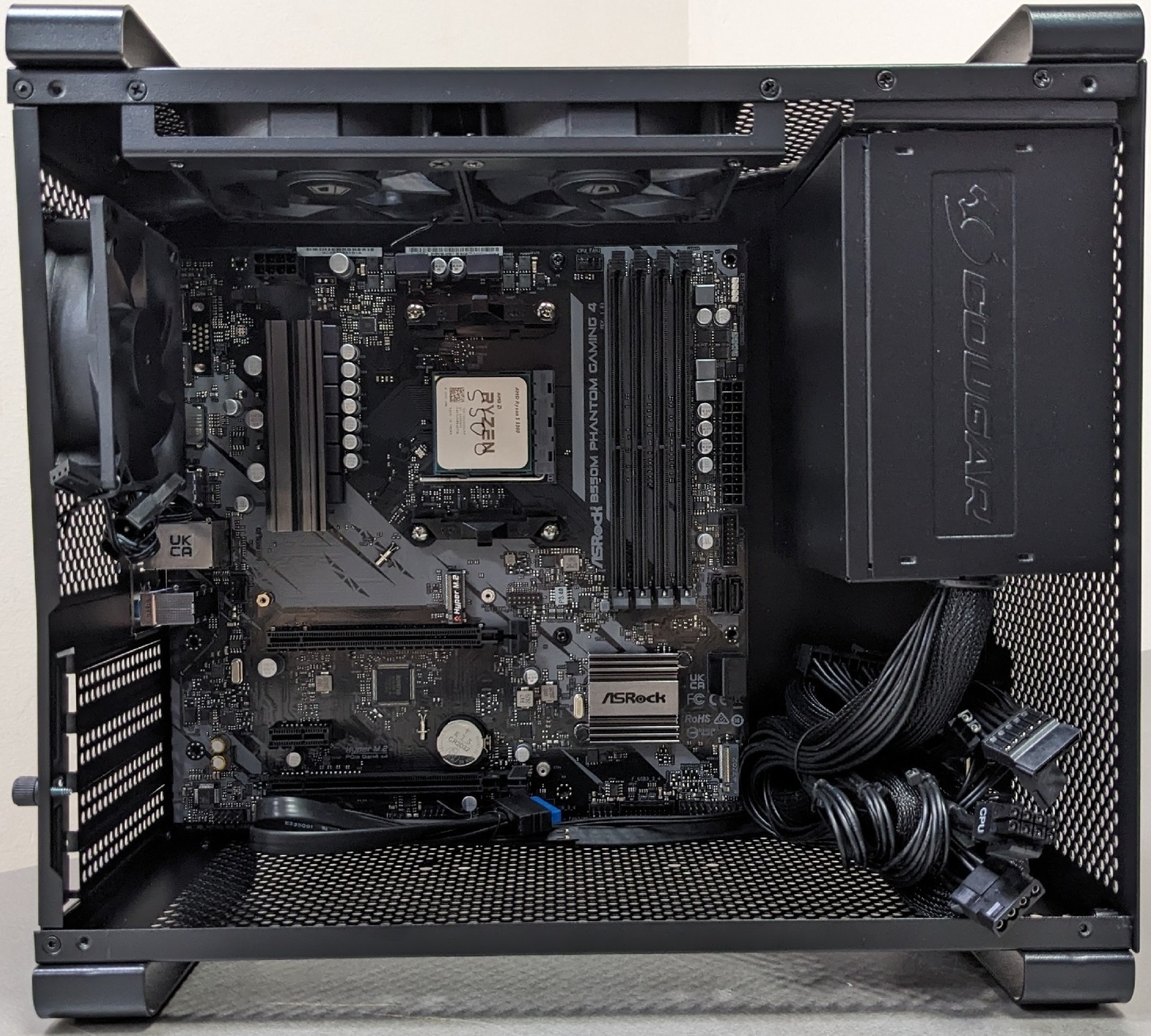 Корпус ACCORD ACC-GCUB4 (без БП, mATX, USB 3.0, 1x Fan, black)