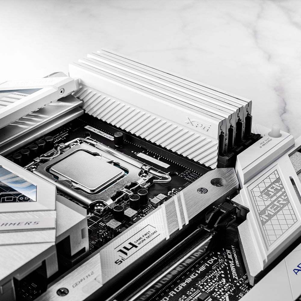 Память DDR4 16Gb PC28800, 3600MHz, ADATA Gammix D45 (AX4U360016G18I-CWHD45, 1.35V, white)