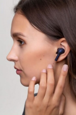 Гарнитура Accesstyle Indigo TWS (затычки, беспроводная, Bluetooth 5.0, с микрофоном, до 2 часов работы от батареи, black)