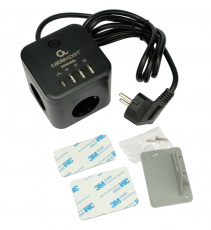 Сетевой фильтр Cablexpert Cube (CUBE-3-CU3-B-1.5, 3 розетки, 1.5 метра, 3*USB 2.4A QC4.0, USB Type-C 3A 20W PD, 2500W, 10A, black) RTL