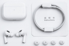 Гарнитура TWS inPods 3 (затычки, беспроводная, Bluetooth 5.0, с микрофоном, до 4 часов работы от батареи, white)