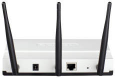 Точка доступа TP-LINK TL-WA901ND (300Mbps, 2.4GHz, 1 port, 100Mbps, 3 внешние съёмные антенны 4dBi, white)