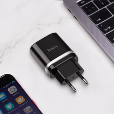 Адаптер питания hoco C12Q Smart (220V - USB, 3А, 18W, быстрая зарядка, QC3.0, black)